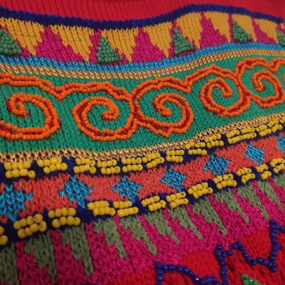 Vintage DKNY Donna Karan New York Women's Beaded Sequin Coogi sweater vest funky - Picture 8 of 8